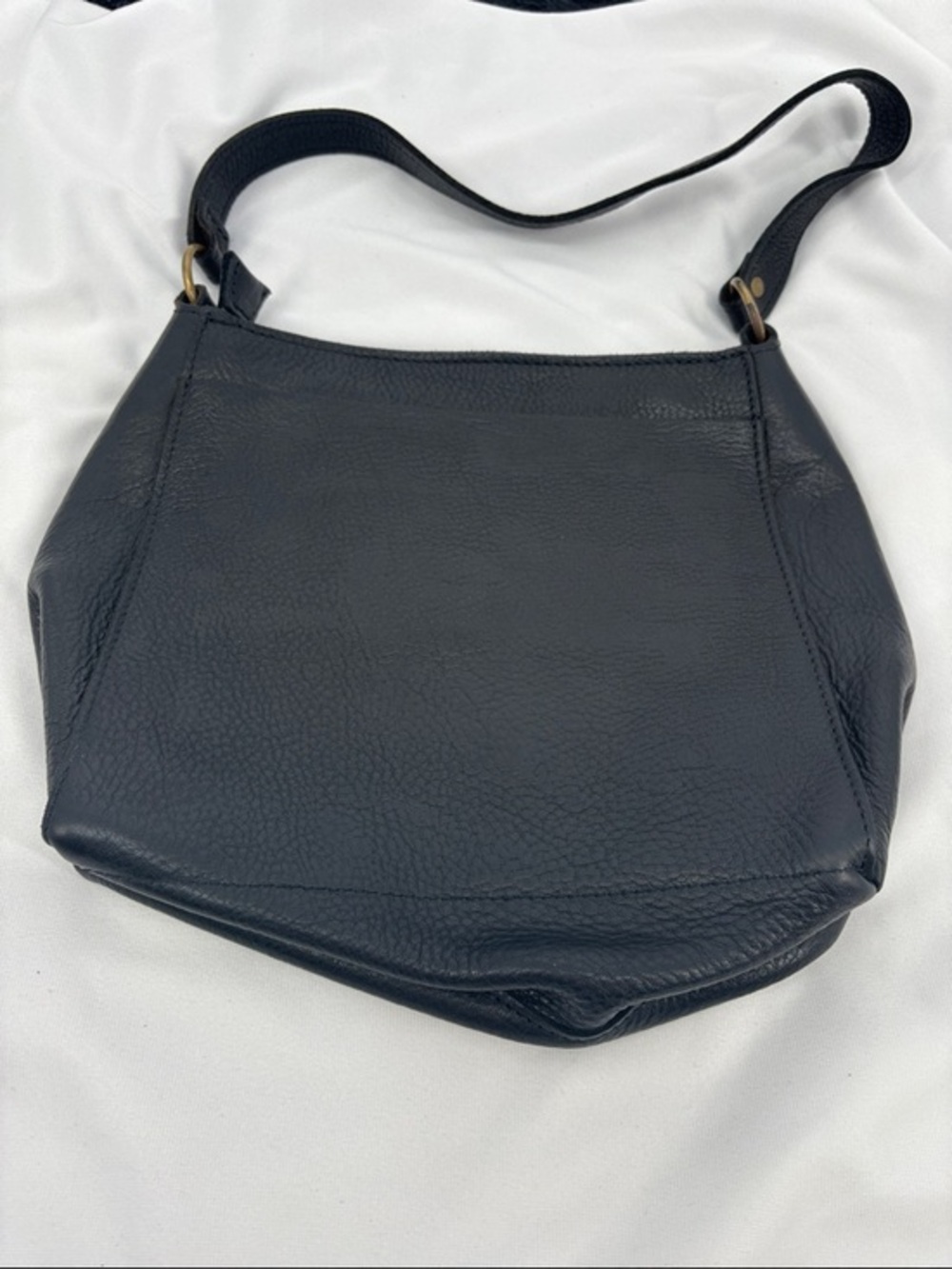 Portland Leather Black pebbled Leather triangle Shoulder Bag purse